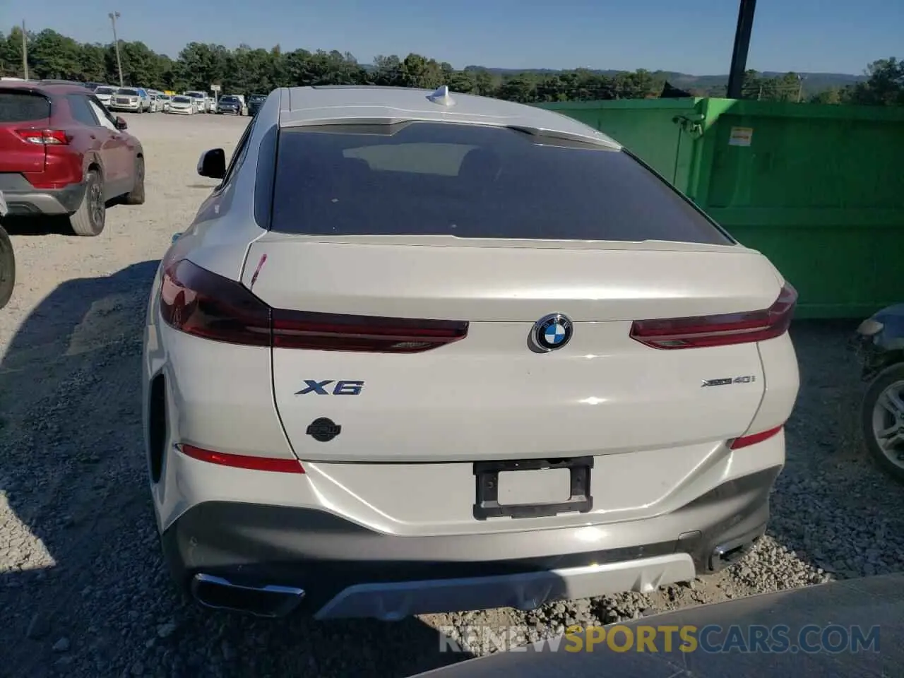 6 Photograph of a damaged car 5UXCY6C07N9K75399 BMW X6 2022