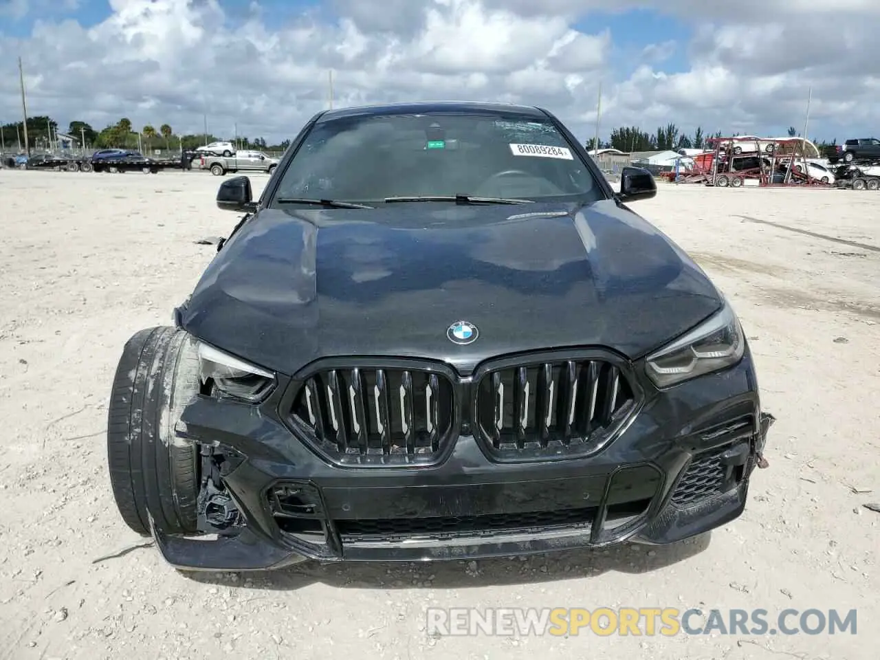 5 Photograph of a damaged car 5UXCY6C07N9L54152 BMW X6 2022