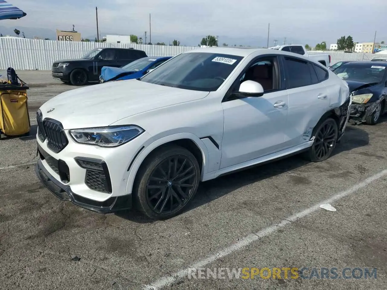 1 Photograph of a damaged car 5UXCY8C03N9K22484 BMW X6 2022