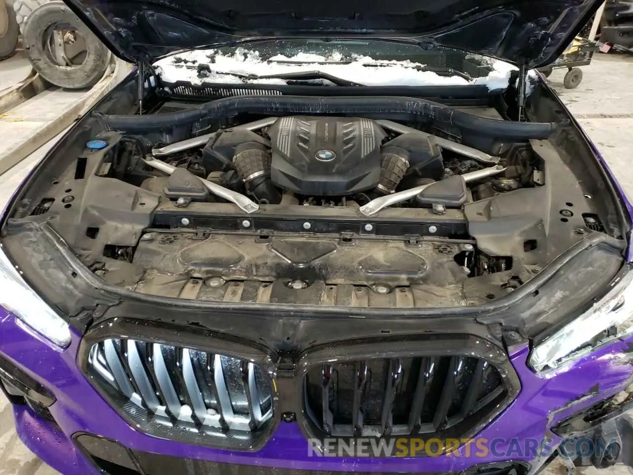 12 Photograph of a damaged car 5UXCY8C07N9K85135 BMW X6 2022
