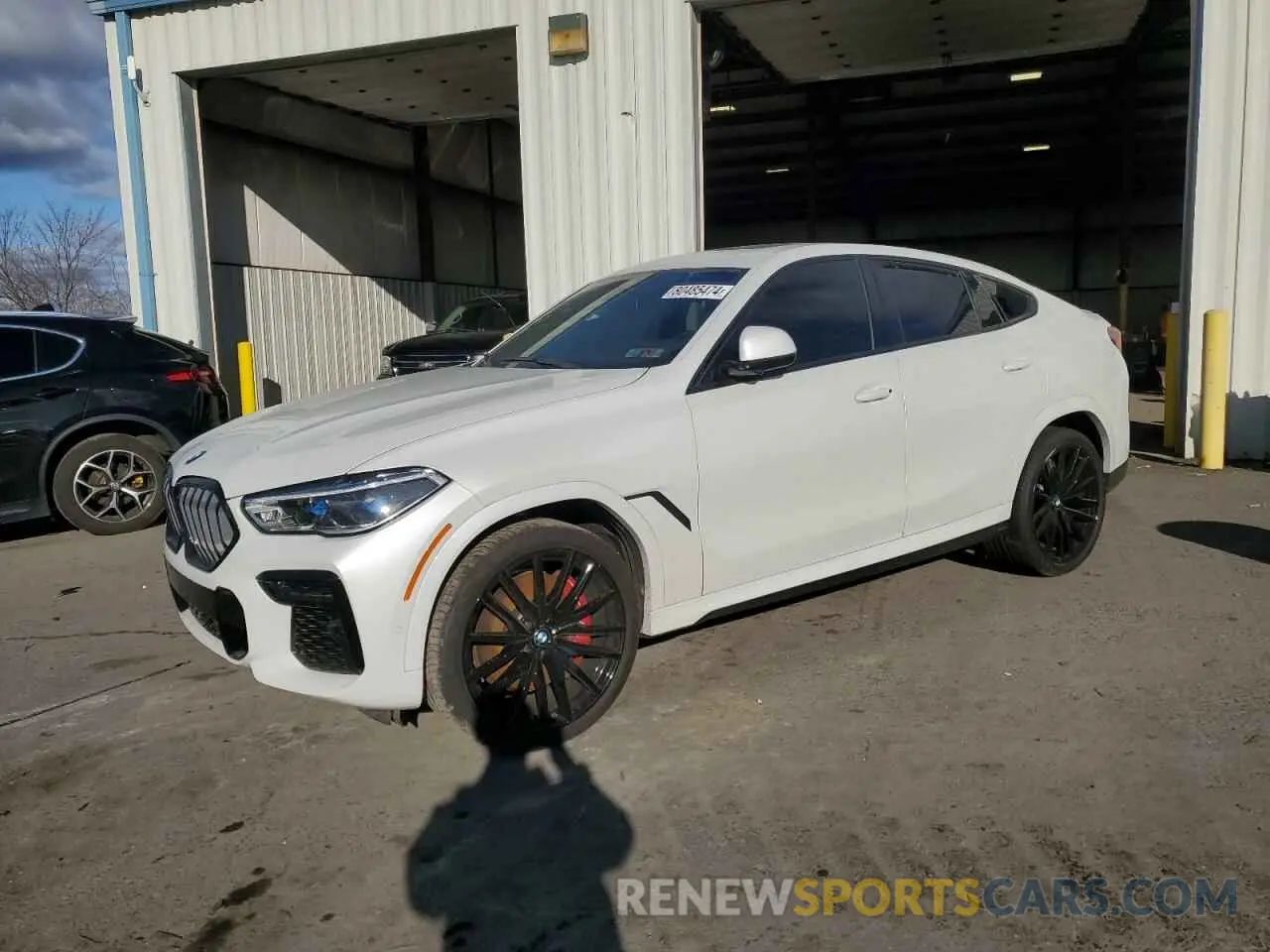 1 Photograph of a damaged car 5UXCY8C07N9M48611 BMW X6 2022