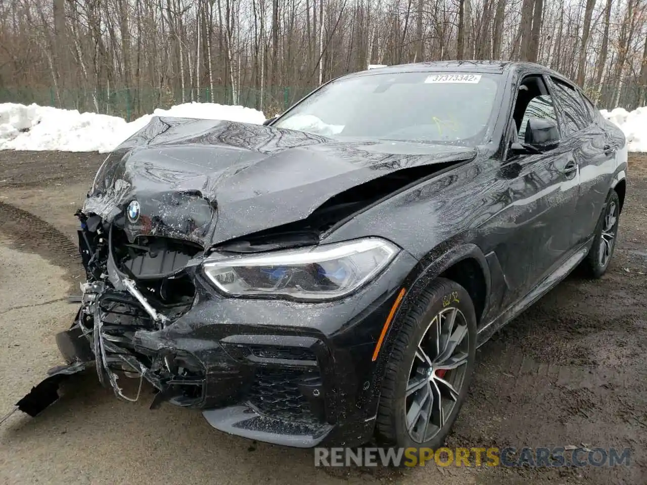 2 Photograph of a damaged car 5UXCY8C09N9J39285 BMW X6 2022