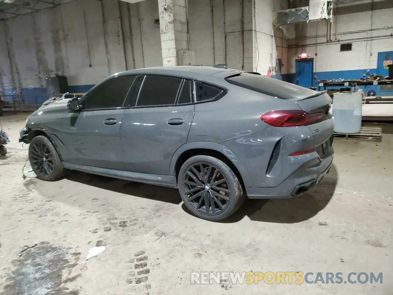 2 Photograph of a damaged car 5UXCY8C09N9L48414 BMW X6 2022