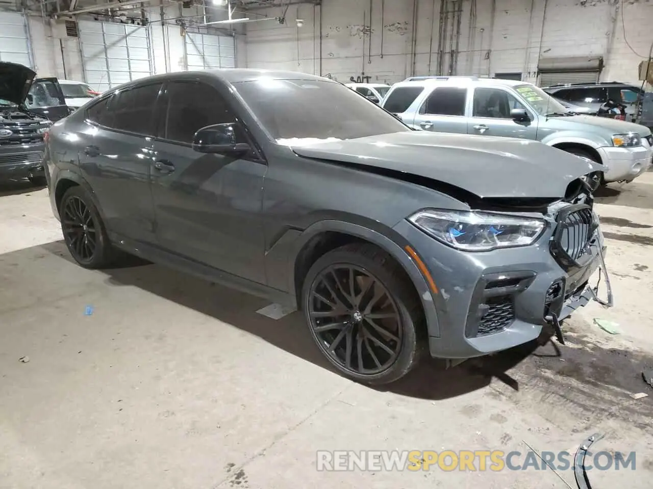 4 Photograph of a damaged car 5UXCY8C09N9L48414 BMW X6 2022