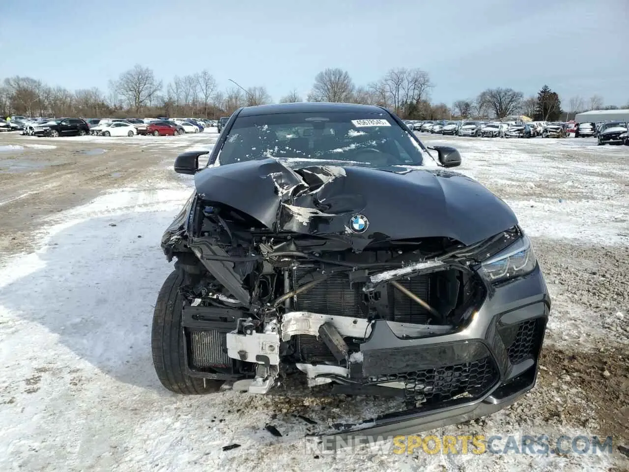 5 Photograph of a damaged car 5YMCY0C07N9K51898 BMW X6 2022
