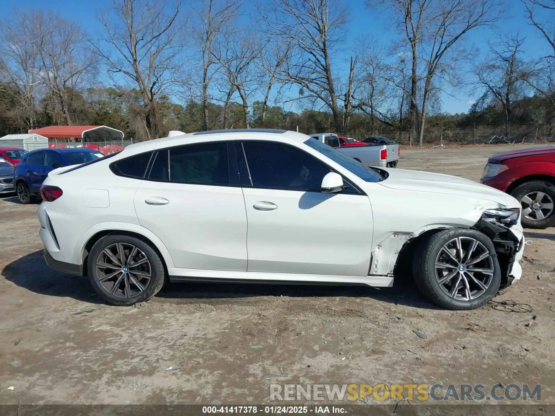 13 Photograph of a damaged car 5UXCY6C00P9N46581 BMW X6 2023