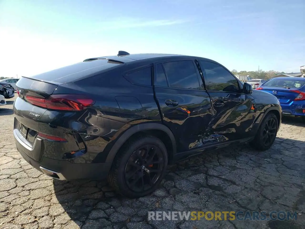 3 Photograph of a damaged car 5UXCY6C04P9P46153 BMW X6 2023