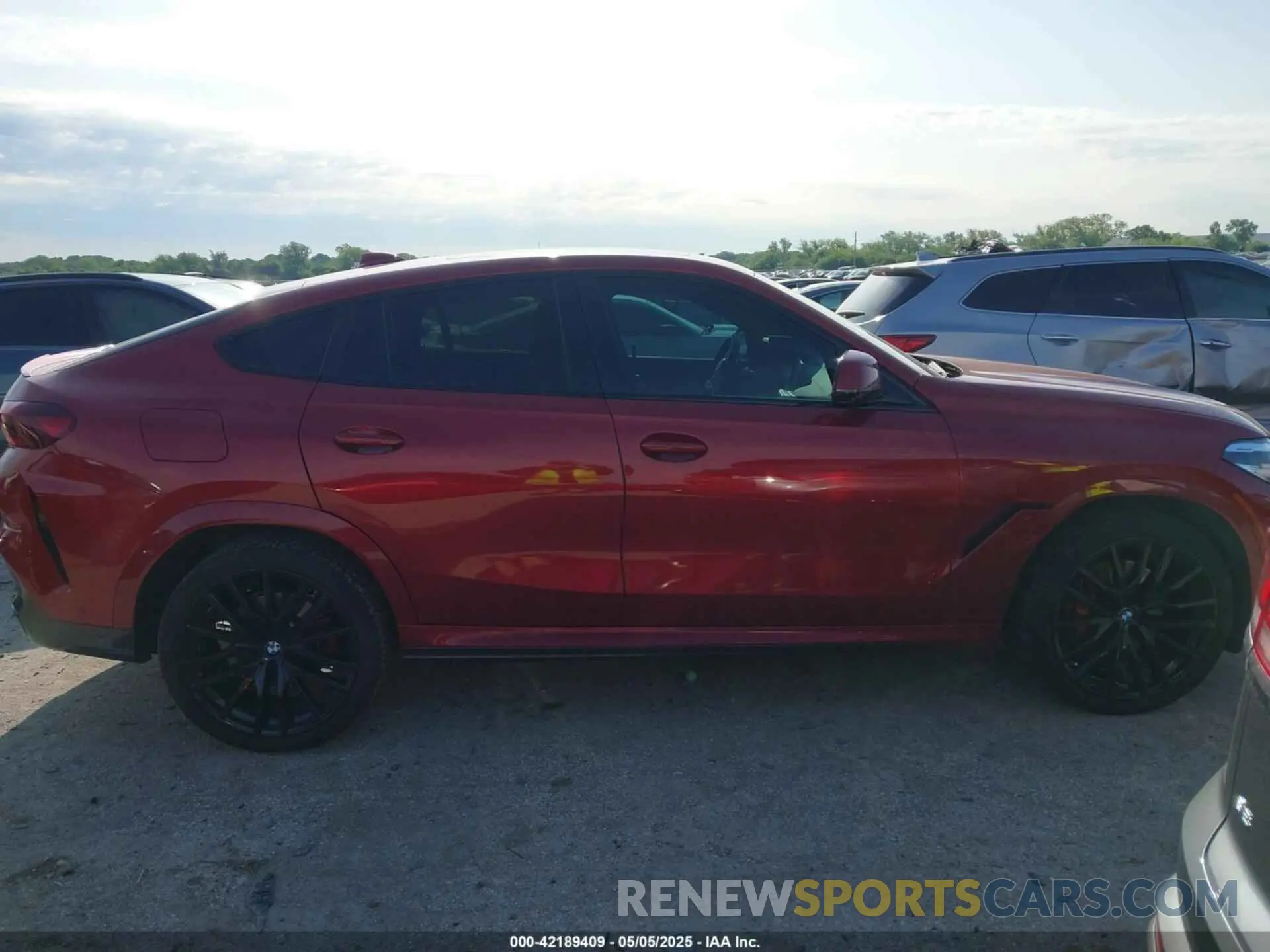 13 Photograph of a damaged car 5UXCY6C07P9N62566 BMW X6 2023