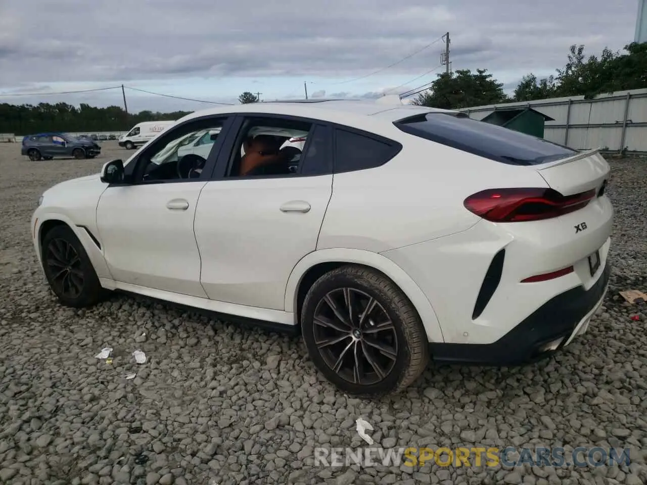 2 Photograph of a damaged car 5UXCY6C07P9P59558 BMW X6 2023