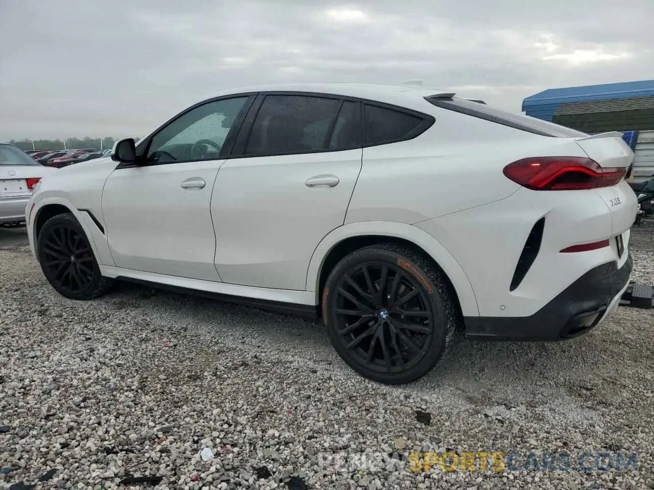 2 Photograph of a damaged car 5UXCY6C08P9R45125 BMW X6 2023