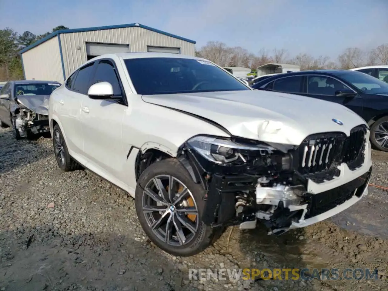 4 Photograph of a damaged car 5UXCY6C09P9N57093 BMW X6 2023