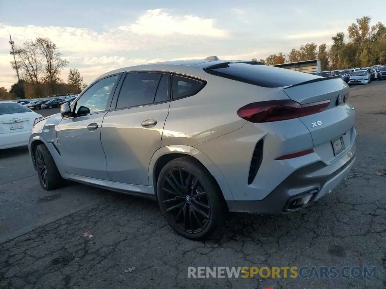 2 Photograph of a damaged car 5UX33EX02R9U54152 BMW X6 2024