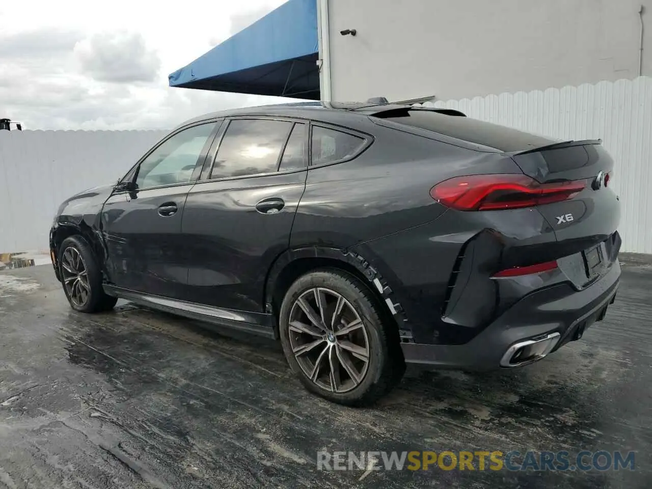 2 Photograph of a damaged car 5UX33EX02R9V06525 BMW X6 2024