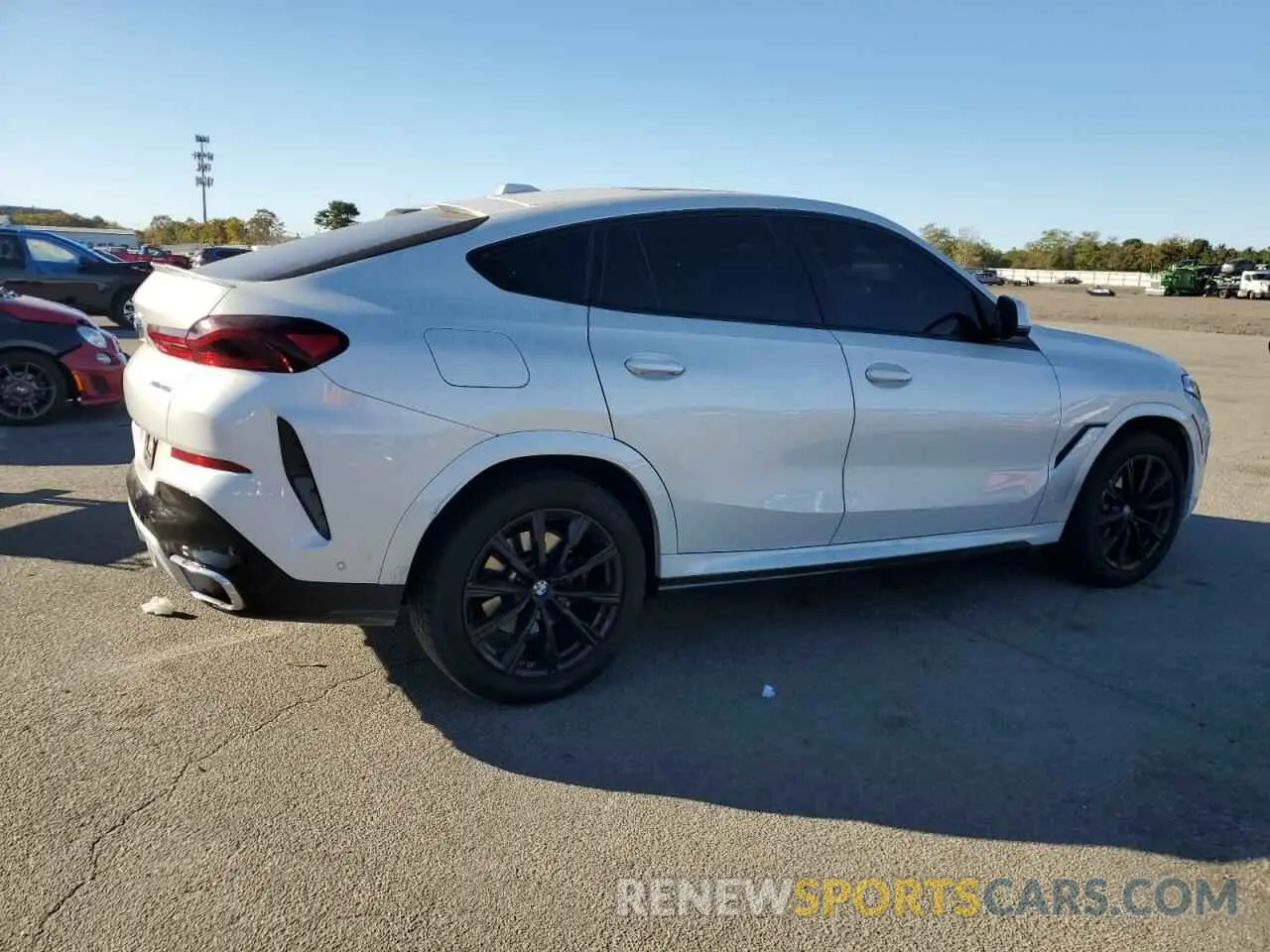 3 Photograph of a damaged car 5UX33EX06R9T30370 BMW X6 2024