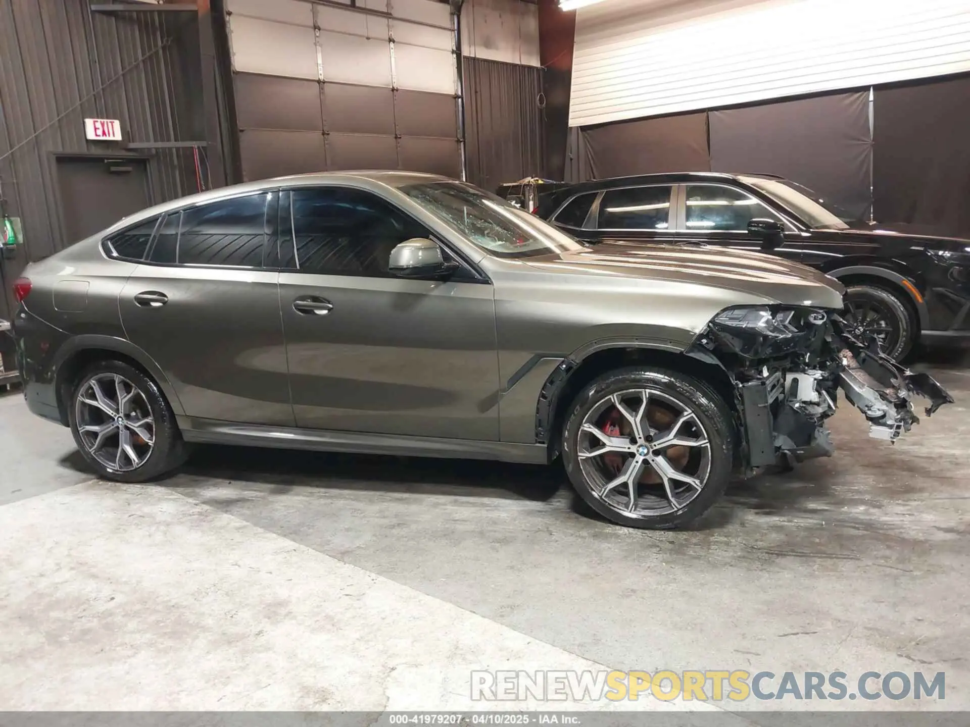 13 Photograph of a damaged car 5UX33EX07R9T11763 BMW X6 2024