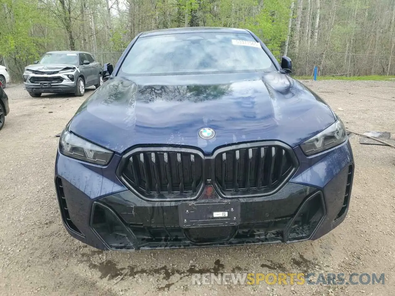 5 Photograph of a damaged car 5UX33EX07R9T53379 BMW X6 2024