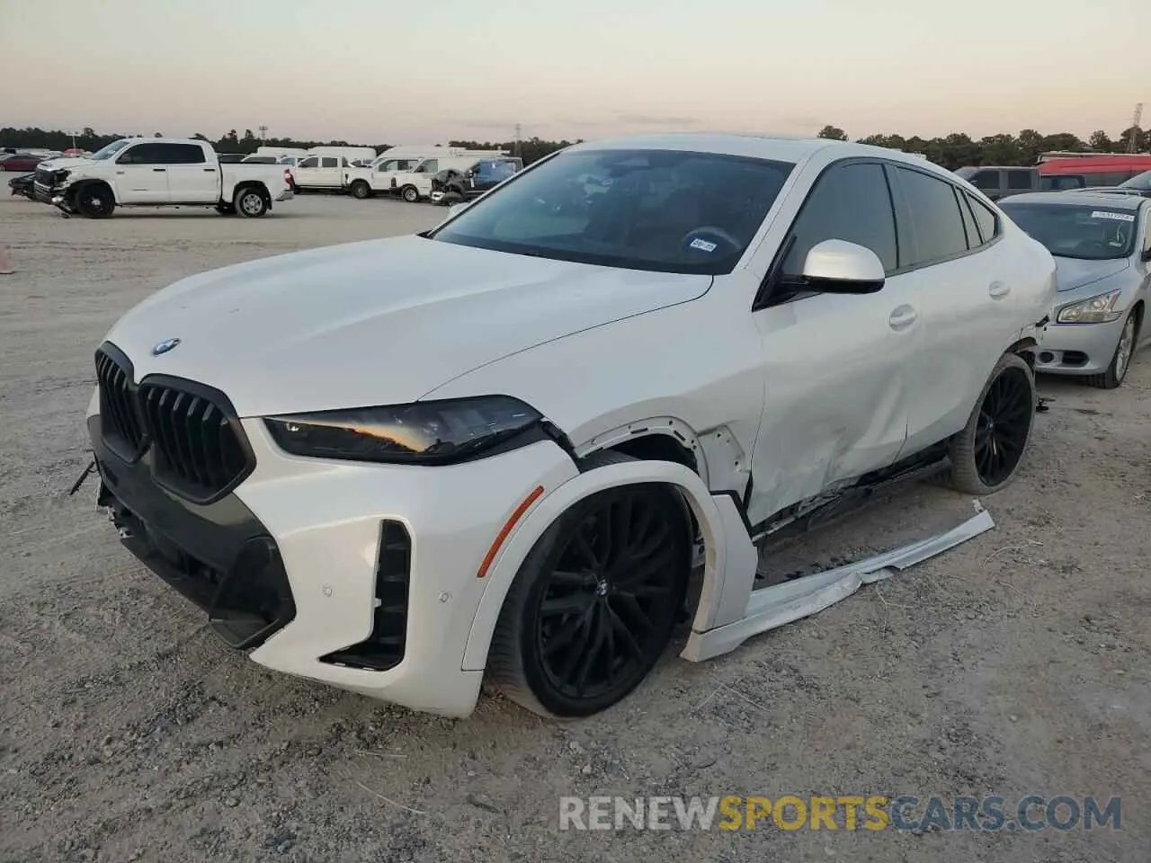 1 Photograph of a damaged car 5UX33EX08R9S90695 BMW X6 2024