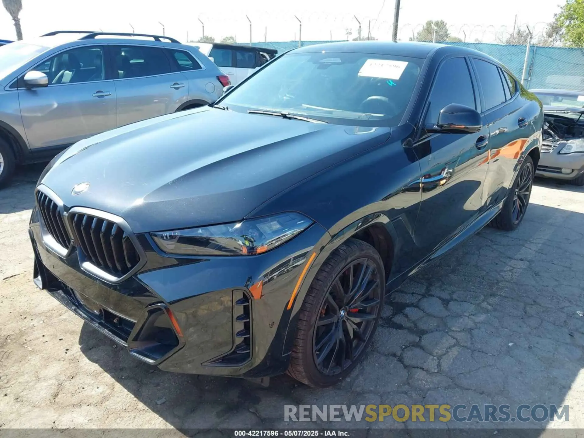 2 Photograph of a damaged car 5UX33EX09R9U76990 BMW X6 2024