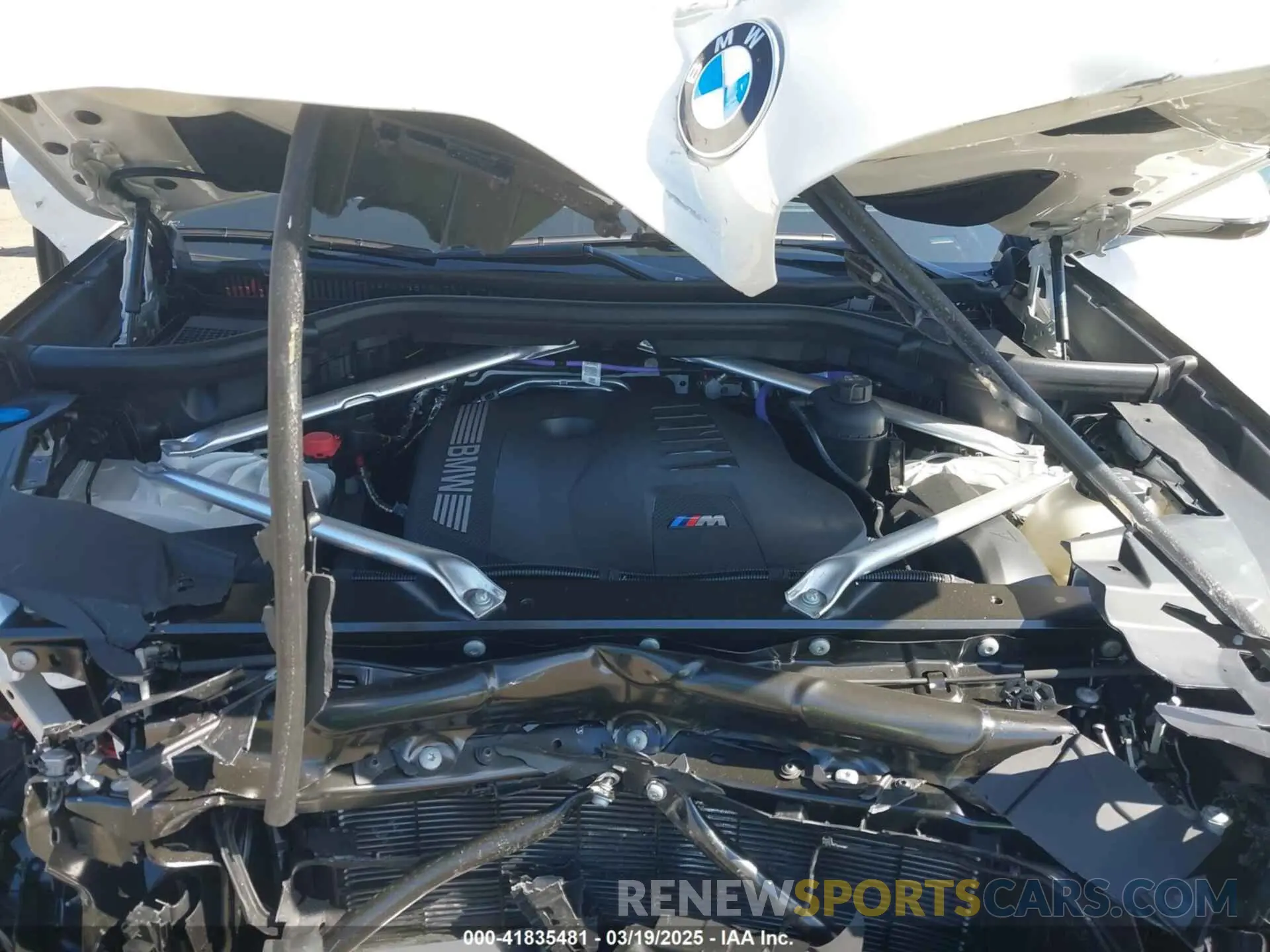 10 Photograph of a damaged car 5UX33EX01S9Z04573 BMW X6 2025