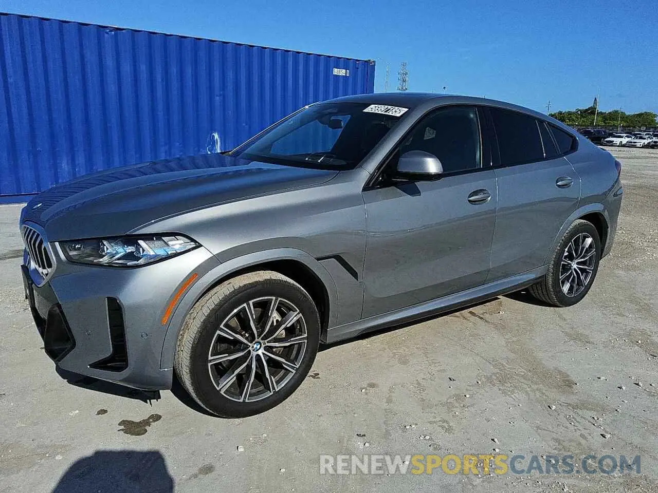 1 Photograph of a damaged car 5UX33EX02S9W99295 BMW X6 2025