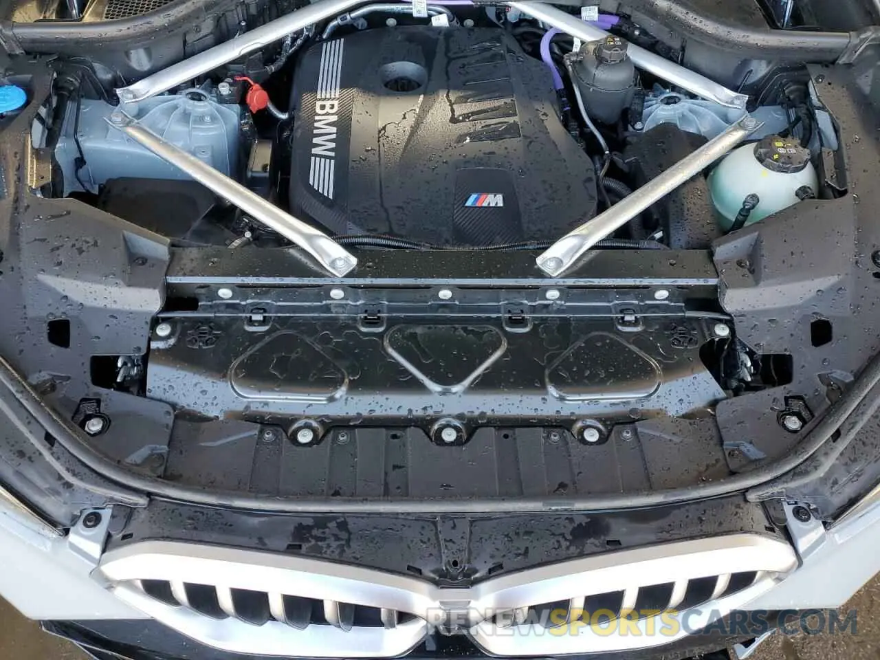 12 Photograph of a damaged car 5UX33EX02S9Z31250 BMW X6 2025