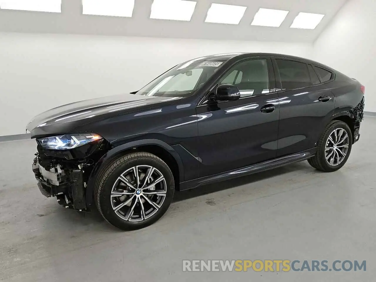 1 Photograph of a damaged car 5UX33EX03S9W96180 BMW X6 2025