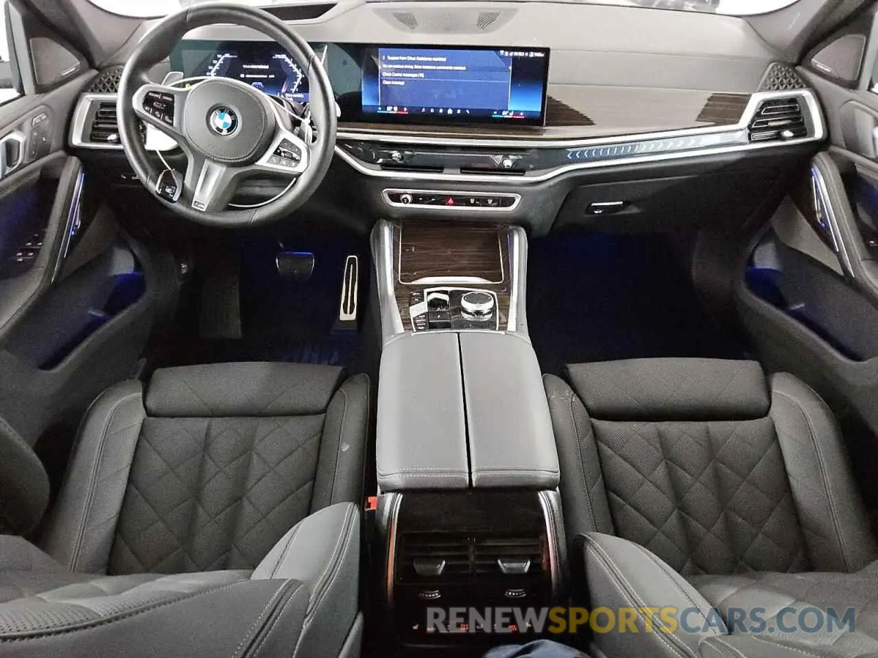 8 Photograph of a damaged car 5UX33EX03S9W96180 BMW X6 2025