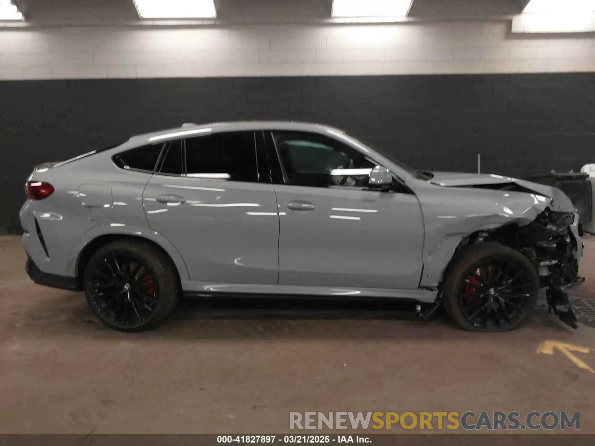 13 Photograph of a damaged car 5UX33EX04S9Z44291 BMW X6 2025