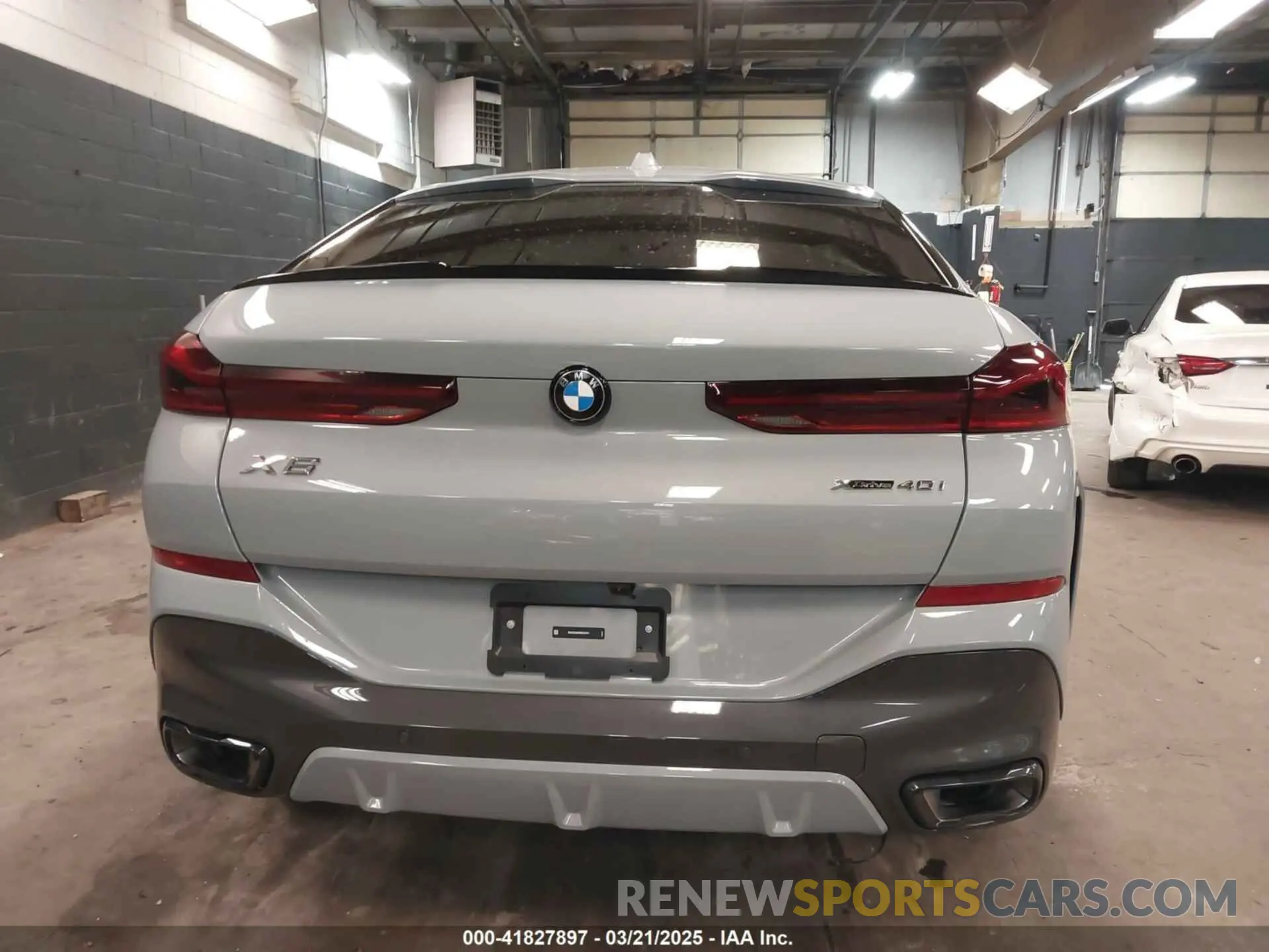 16 Photograph of a damaged car 5UX33EX04S9Z44291 BMW X6 2025