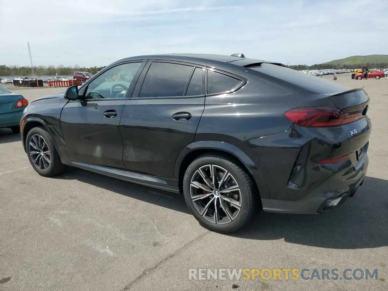 2 Photograph of a damaged car 5UX33EX05S9Z28763 BMW X6 2025