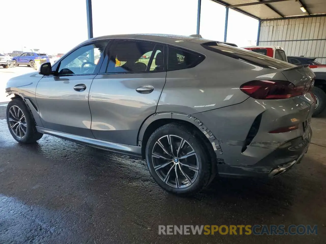 2 Photograph of a damaged car 5UX33EX06S9X36591 BMW X6 2025