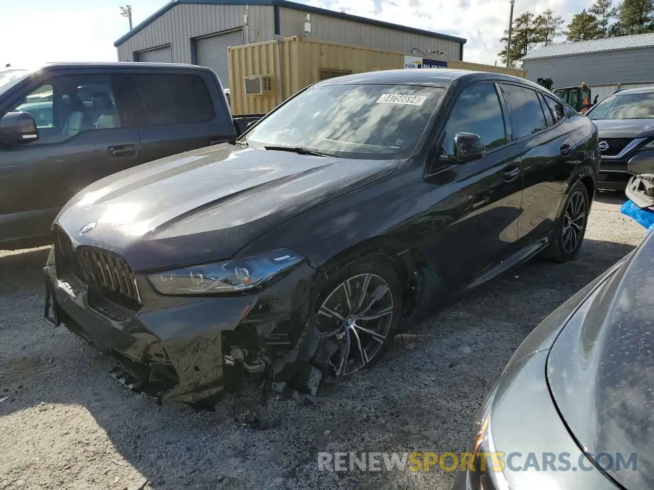 1 Photograph of a damaged car 5UX33EX08S9X62545 BMW X6 2025