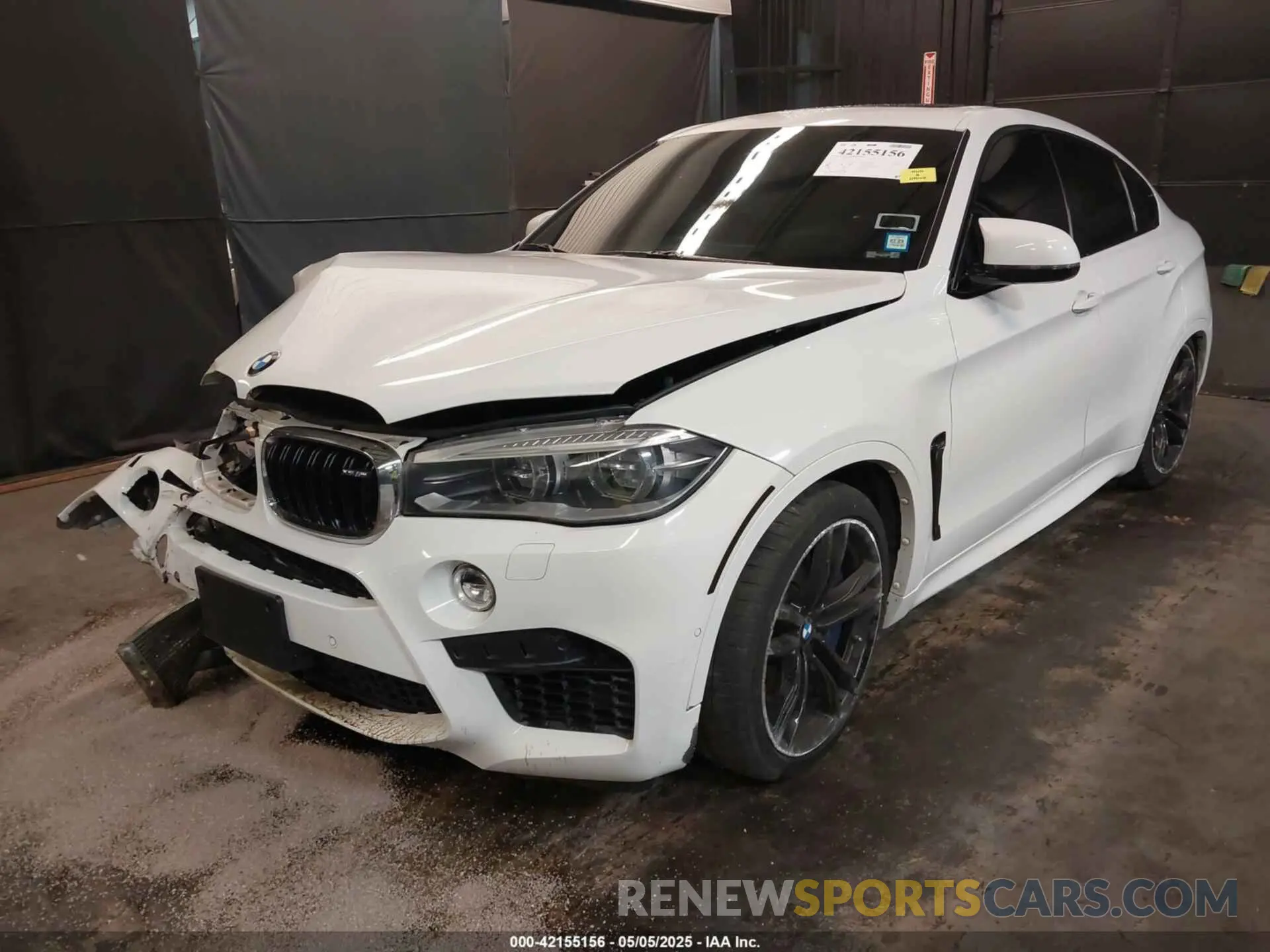 2 Photograph of a damaged car 5YMKW8C54K0Y75055 BMW X6 M 2019
