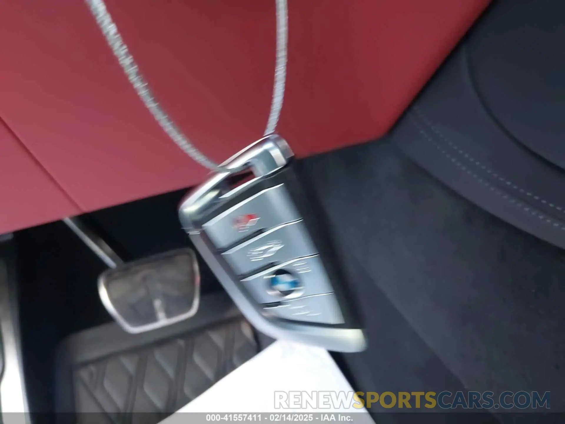 11 Photograph of a damaged car 5YMCY0C07M9E90269 BMW X6 M 2021