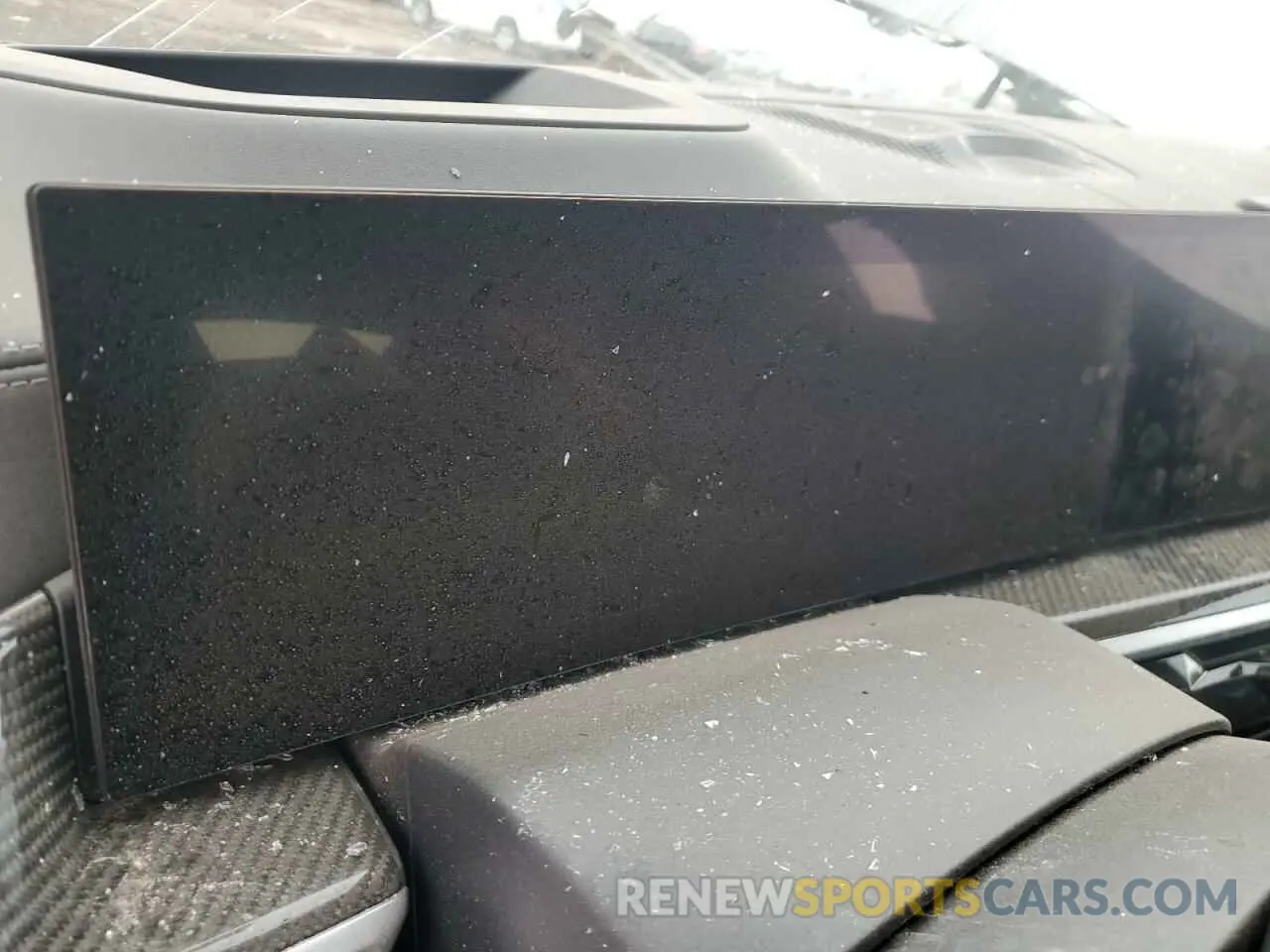 9 Photograph of a damaged car 5YM23ET03S9Y65382 BMW X6 M COMPE 2025