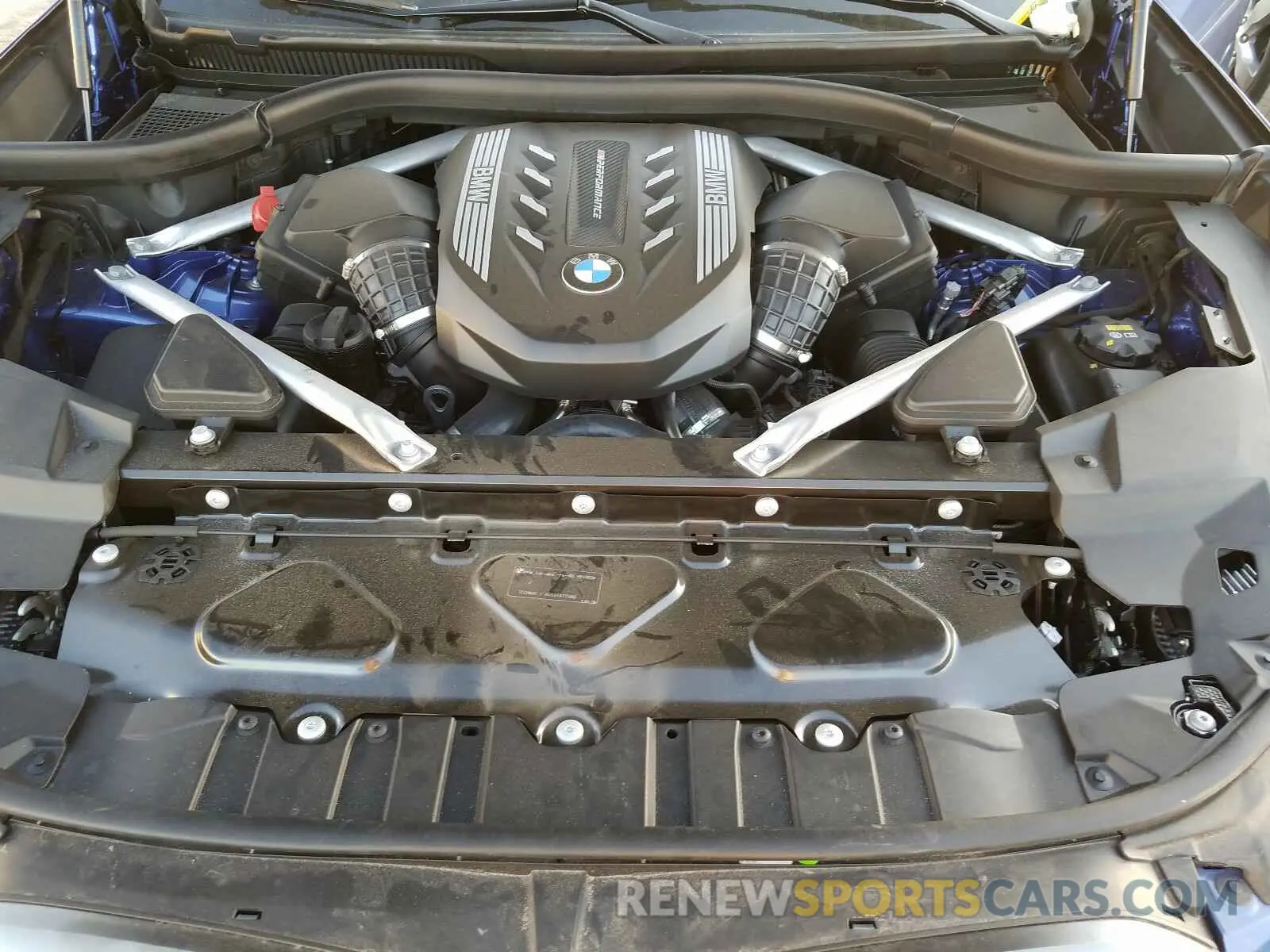 7 Photograph of a damaged car 5UXCY8C04L9B13838 BMW X6 M50I 2020