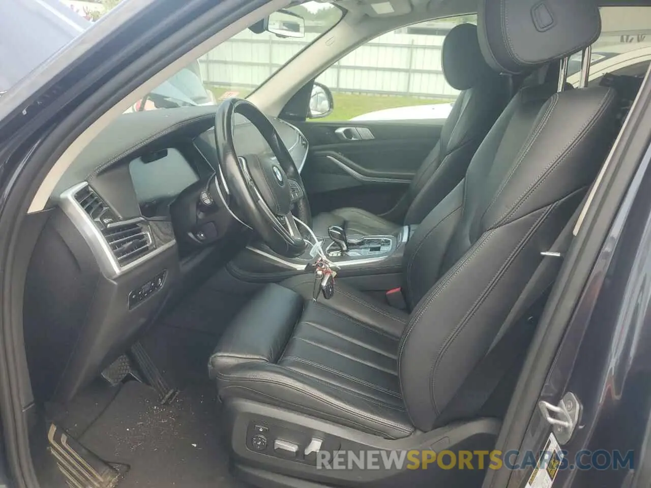 7 Photograph of a damaged car 5UXCW2C50KL089924 BMW X7 2019