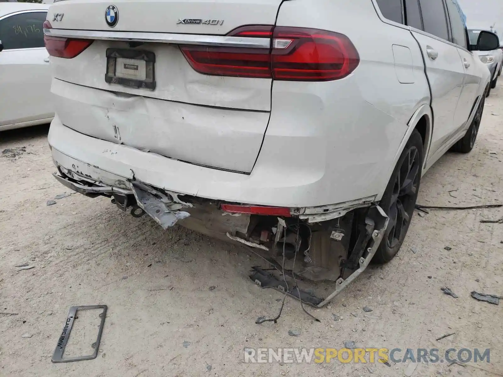 9 Photograph of a damaged car 5UXCW2C51KL084568 BMW X7 2019