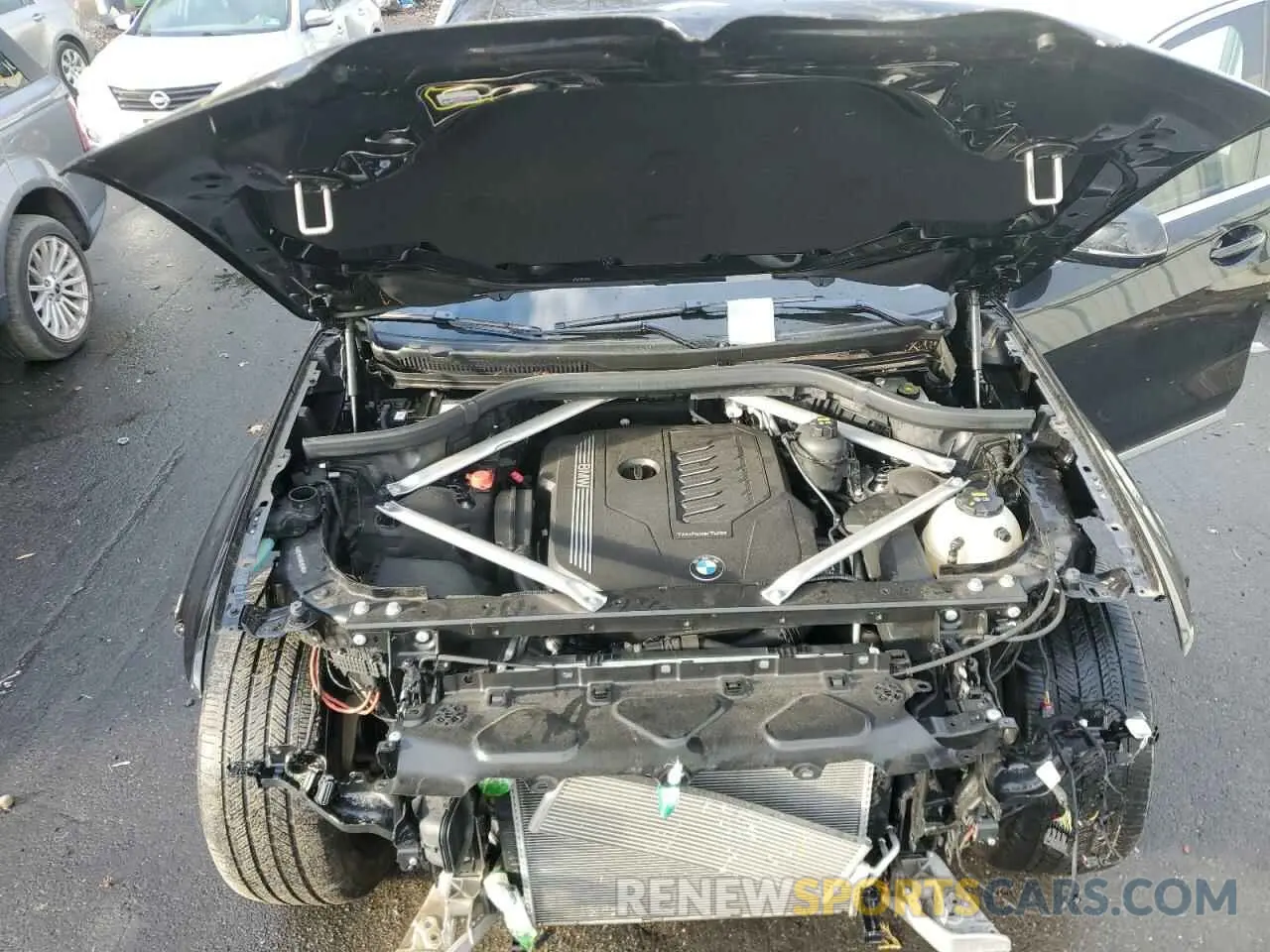 12 Photograph of a damaged car 5UXCW2C52KL081761 BMW X7 2019