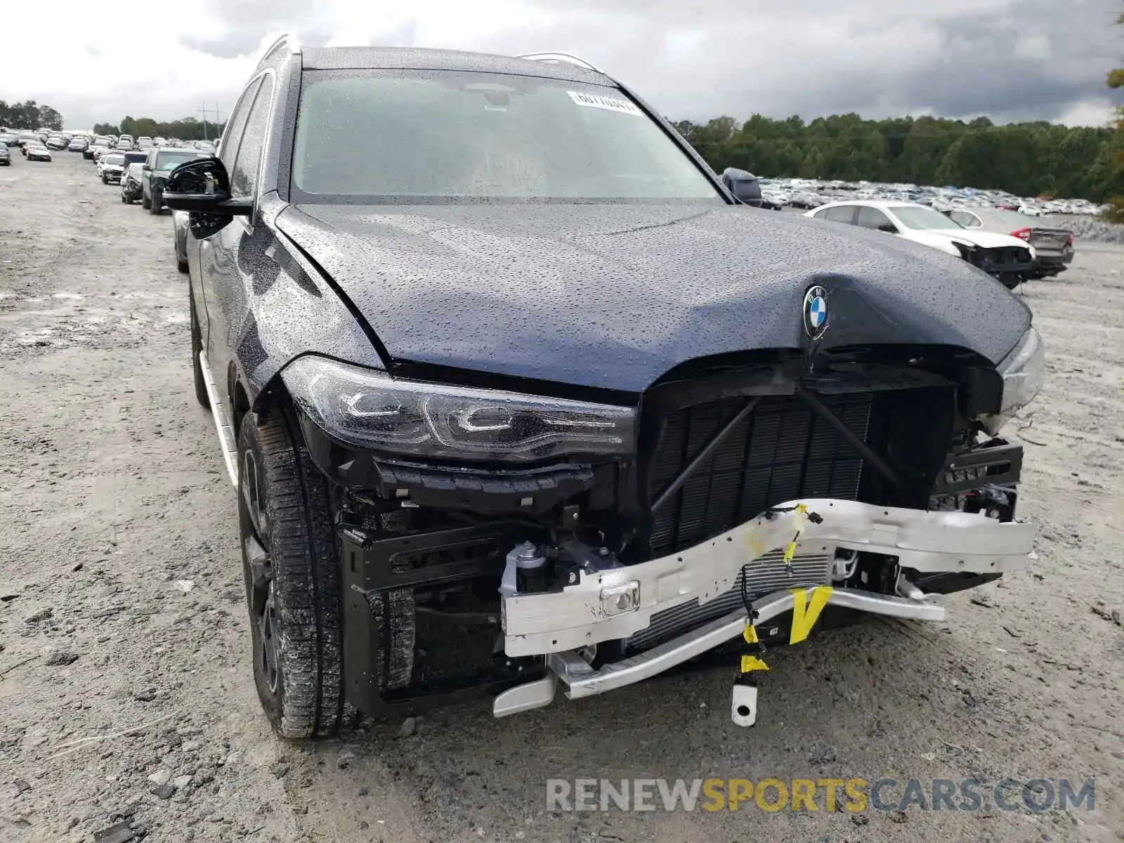 9 Photograph of a damaged car 5UXCW2C52KL086037 BMW X7 2019