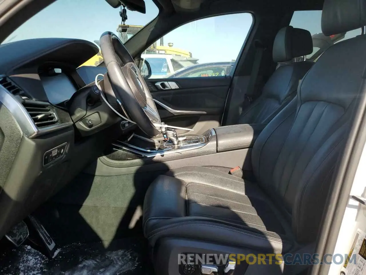 7 Photograph of a damaged car 5UXCW2C53KL081235 BMW X7 2019