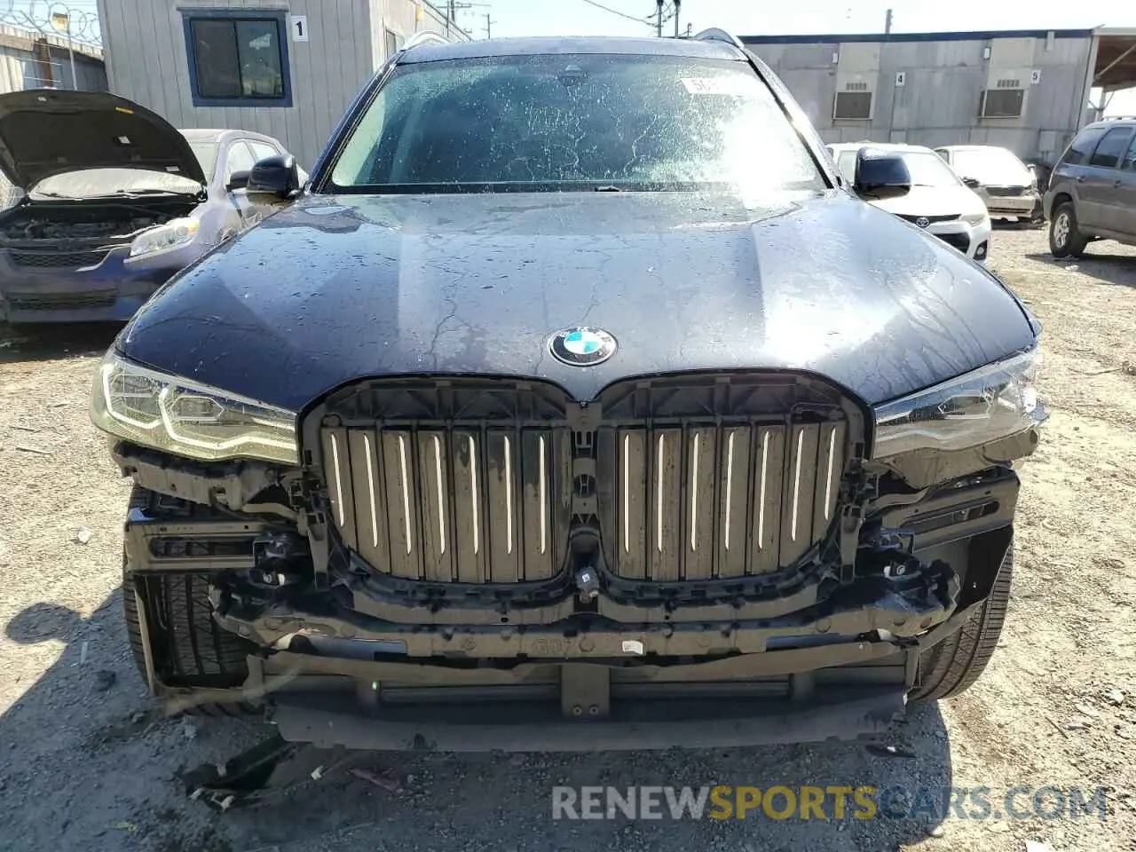 5 Photograph of a damaged car 5UXCW2C53KL082112 BMW X7 2019