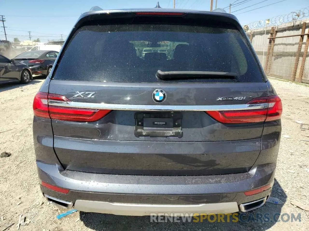 6 Photograph of a damaged car 5UXCW2C53KL082112 BMW X7 2019