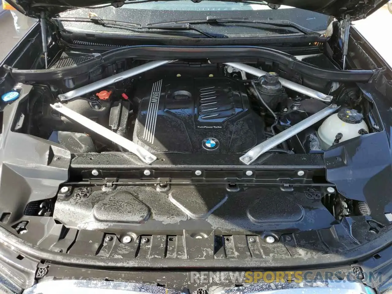 12 Photograph of a damaged car 5UXCW2C53KL085477 BMW X7 2019