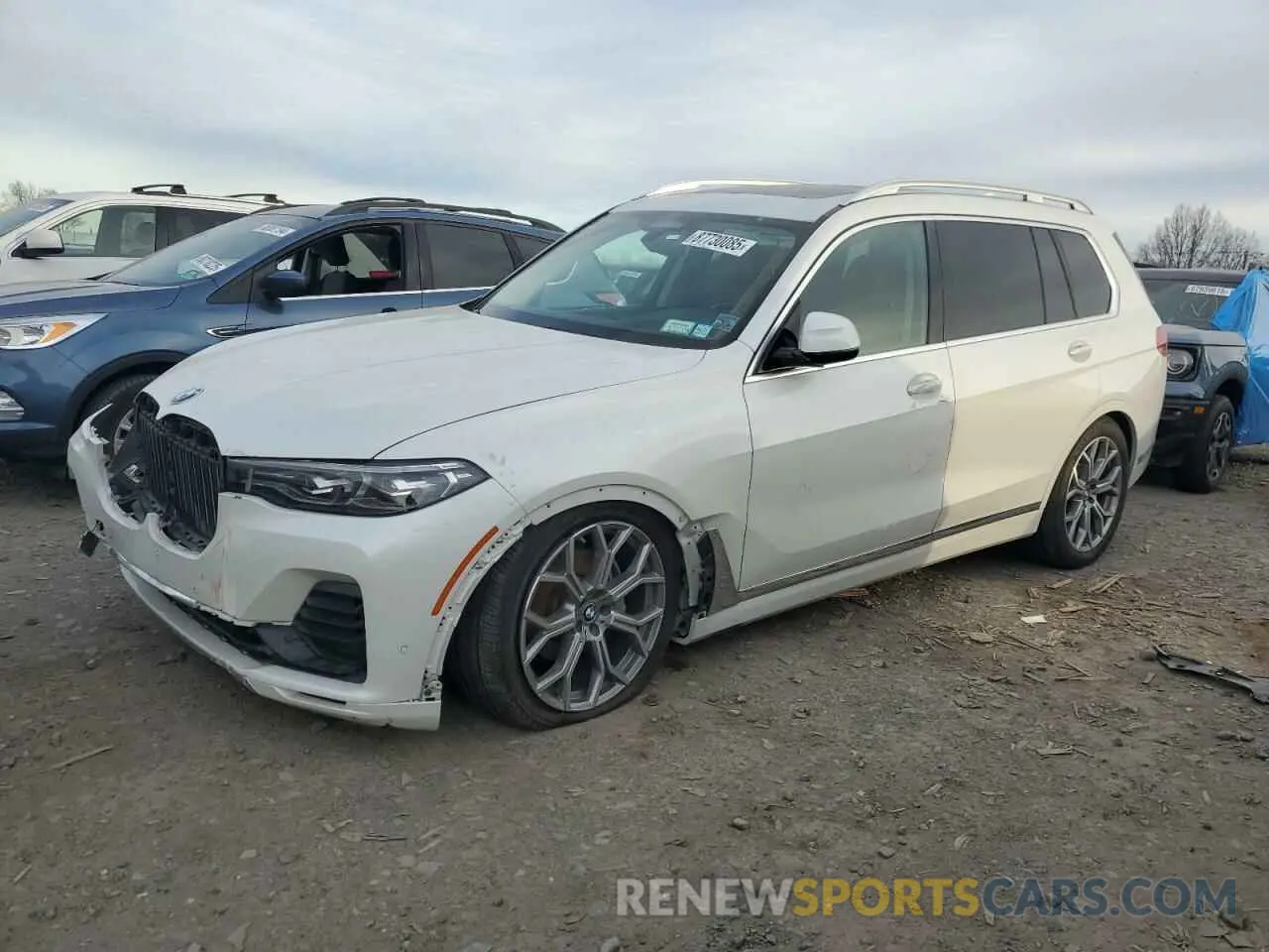 1 Photograph of a damaged car 5UXCW2C53KLB44241 BMW X7 2019