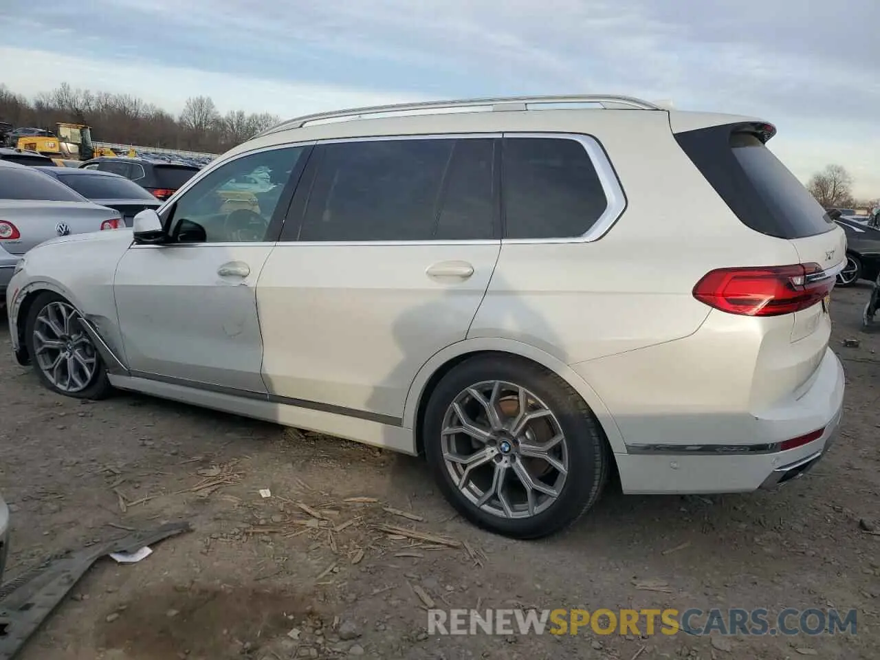 2 Photograph of a damaged car 5UXCW2C53KLB44241 BMW X7 2019