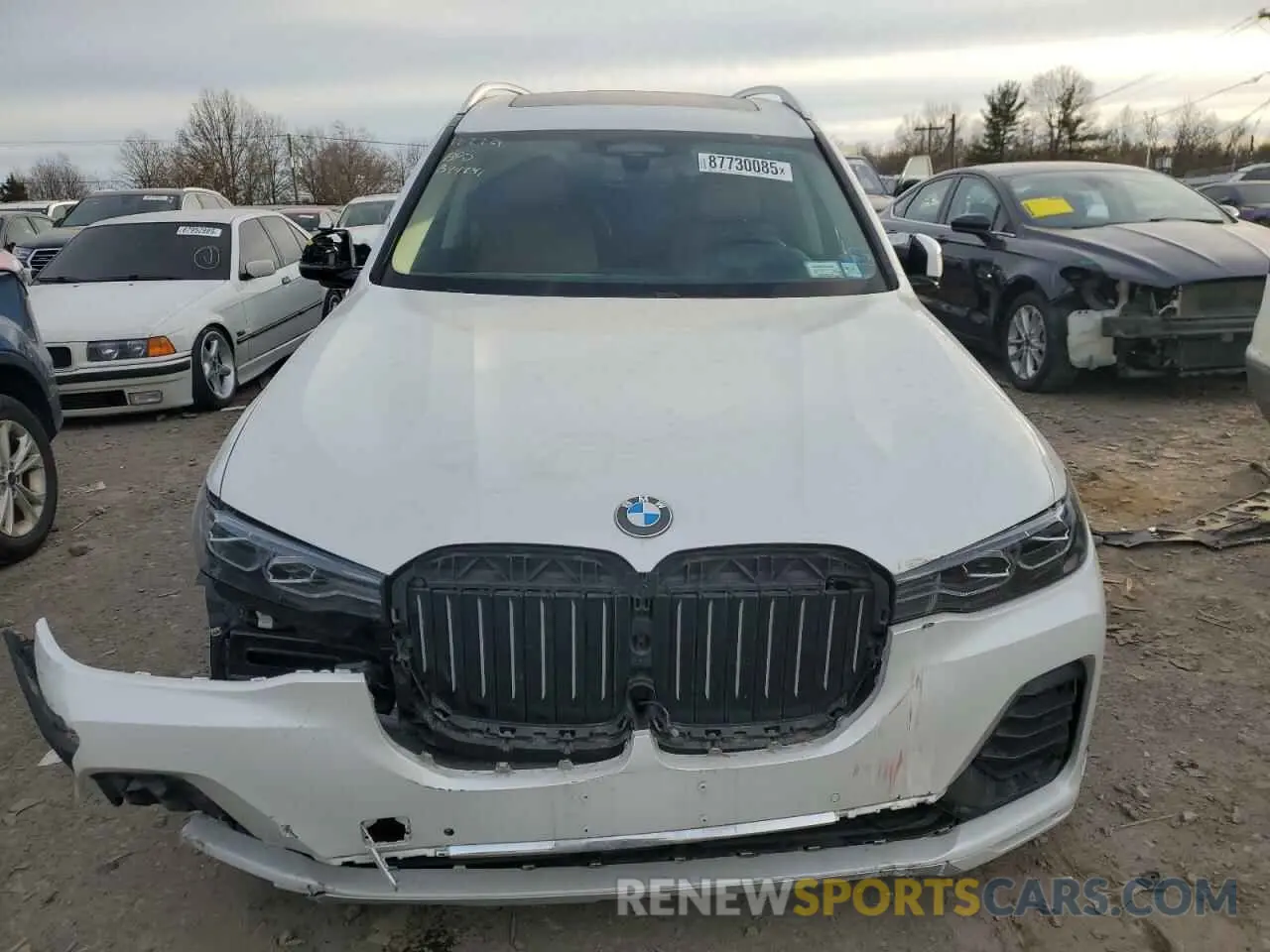 5 Photograph of a damaged car 5UXCW2C53KLB44241 BMW X7 2019