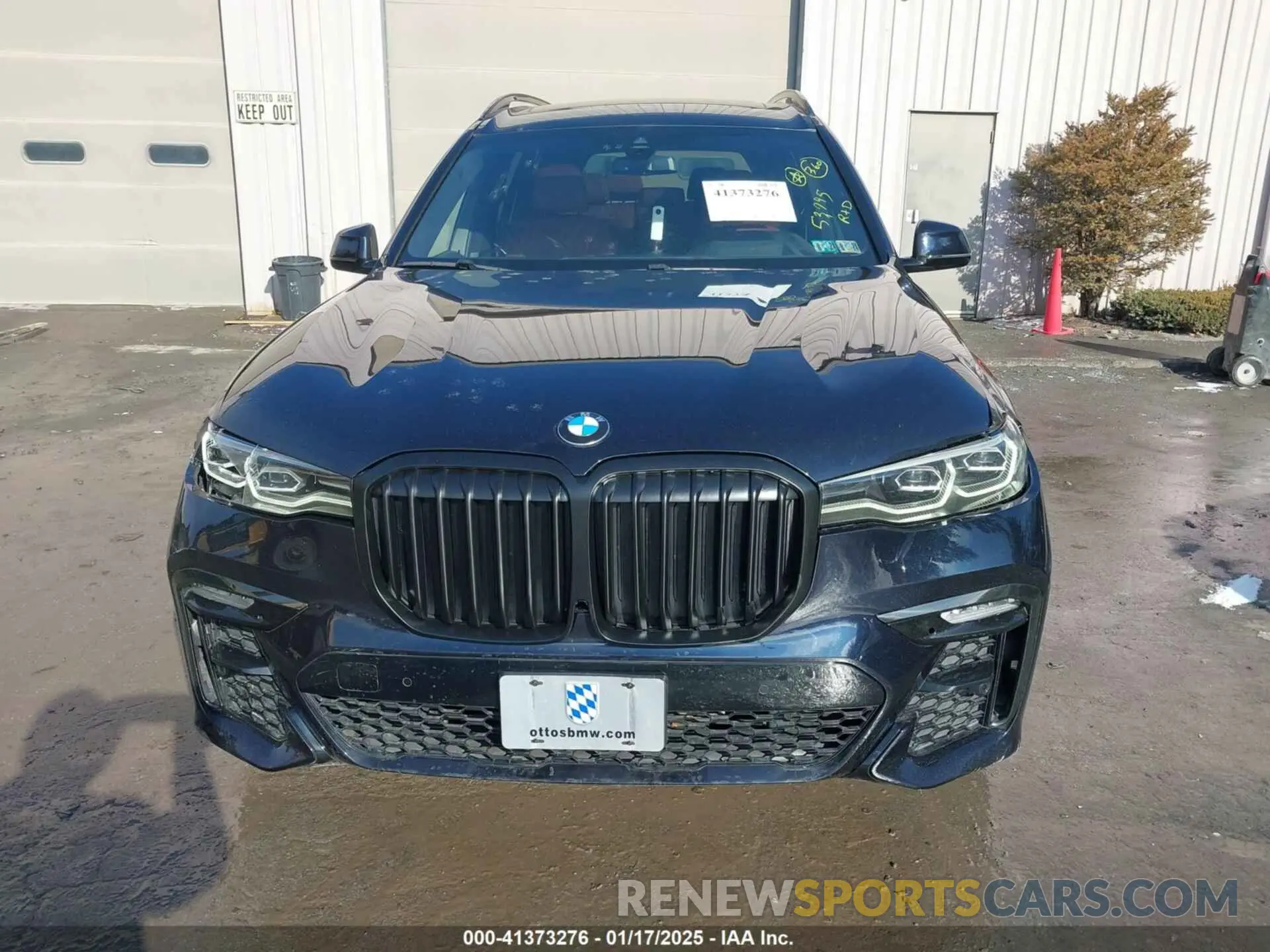 12 Photograph of a damaged car 5UXCW2C54KL082426 BMW X7 2019