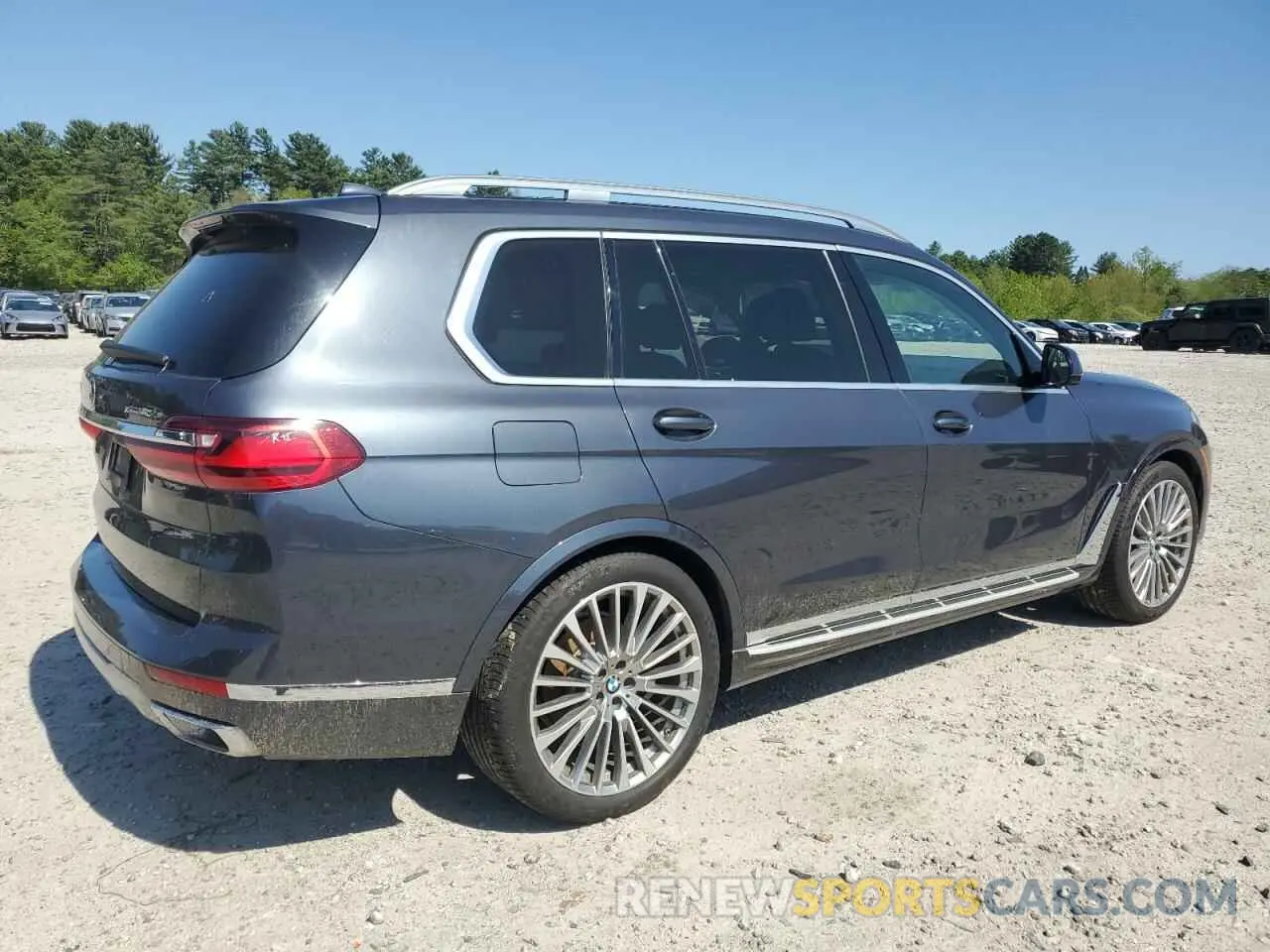 3 Photograph of a damaged car 5UXCW2C54KL082619 BMW X7 2019