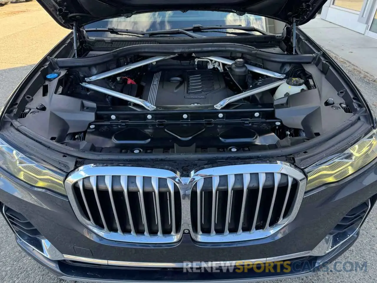 7 Photograph of a damaged car 5UXCW2C55KLB44273 BMW X7 2019